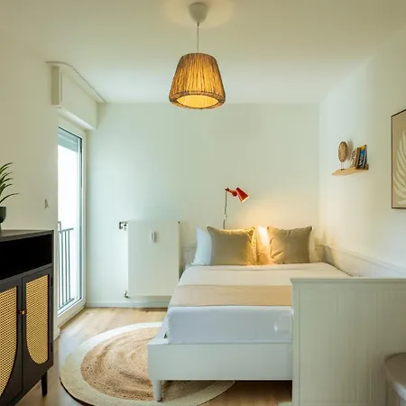 Level22! Viel Platz, 2 Balkone Mit Strandkorb Leverkusen