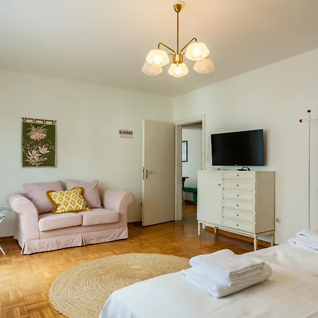 Level22! Viel Platz, 2 Balkone Mit Strandkorb Leverkusen