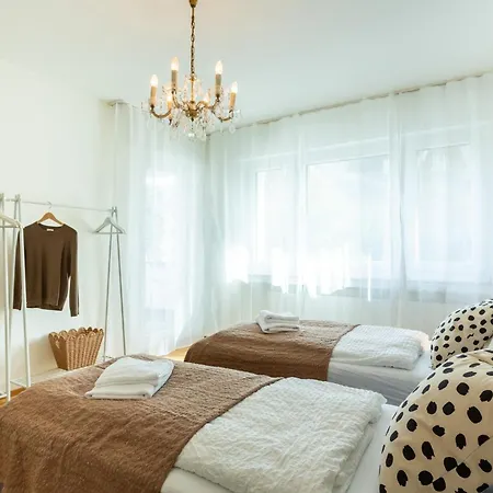 Lägenhet Level22! Viel Platz, 2 Balkone Mit Strandkorb Leverkusen