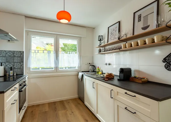 Level22! Viel Platz, 2 Balkone Mit Strandkorb Leverkusen