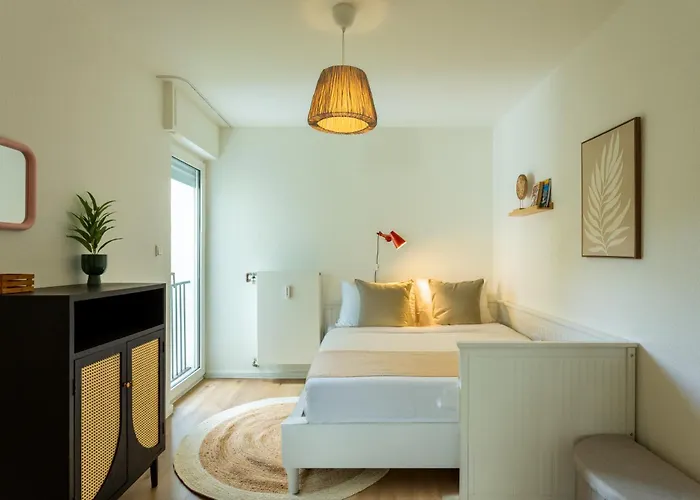 Level22! Viel Platz, 2 Balkone Mit Strandkorb Leverkusen