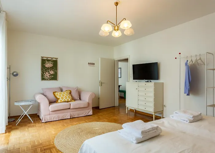 Level22! Viel Platz, 2 Balkone Mit Strandkorb Leverkusen